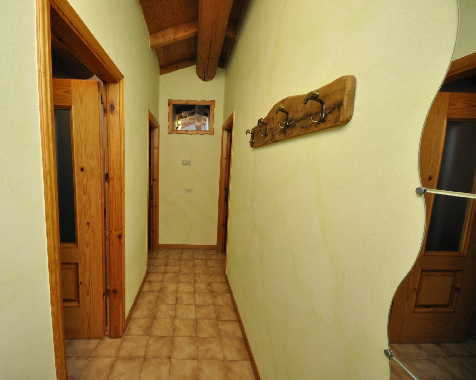 Appartamento Valeriano Quadrilocale mansardato molto spazioso Livigno Esterno foto