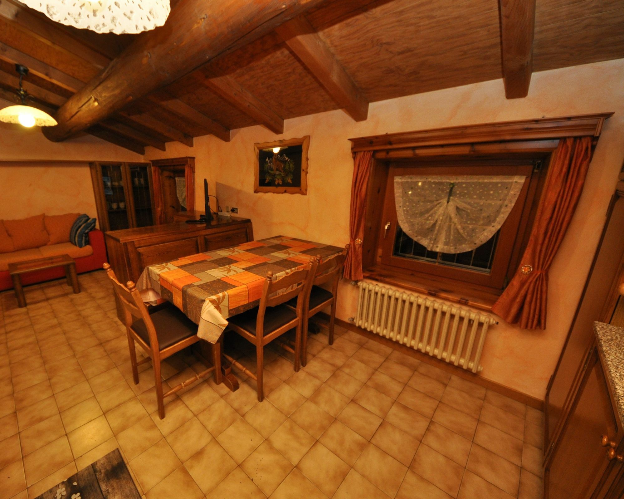 Appartamento Valeriano Quadrilocale mansardato molto spazioso Livigno Esterno foto